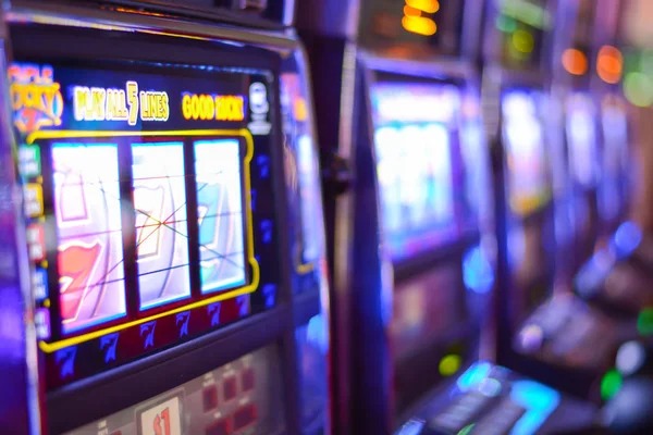 Roulette wheel and betting layout